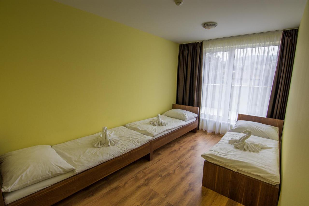 Hotel Arena Brumov Exterior photo